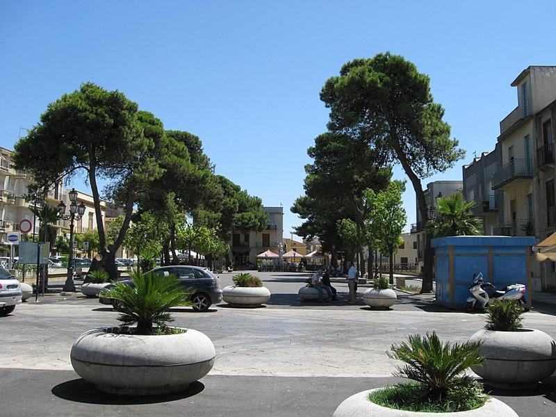 Villa Angolo Di Sicilia à Partanna Extérieur photo
